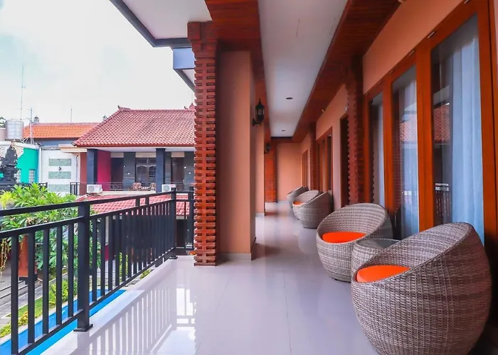 Mia Legian